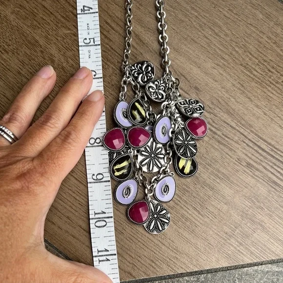Premier Design Stunning Purple Multi-Strand Bib Necklace Silver Purple Green Tea - Picture 5 of 6